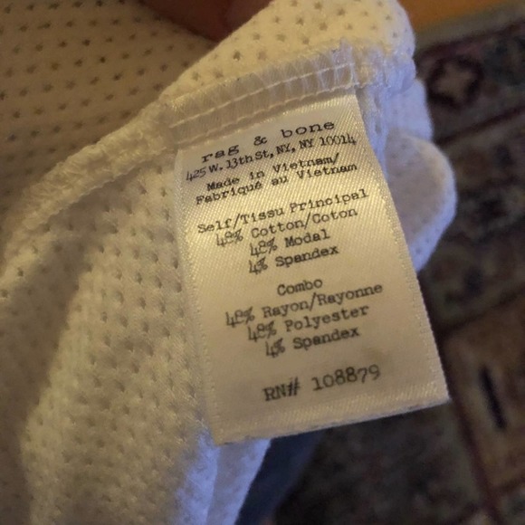 Rag & bone tank - Picture 4 of 4